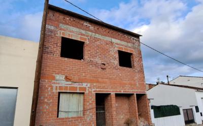 Edifici a Breda (Canigó, 10) 